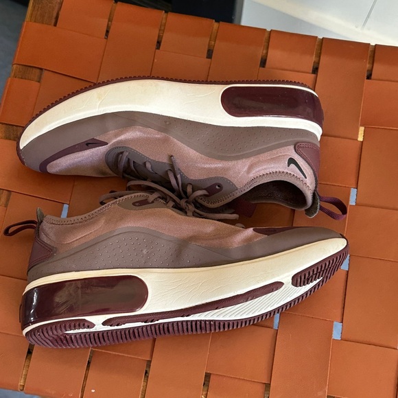 Nike Air Max Dia - Worn once! - Picture 5 of 8